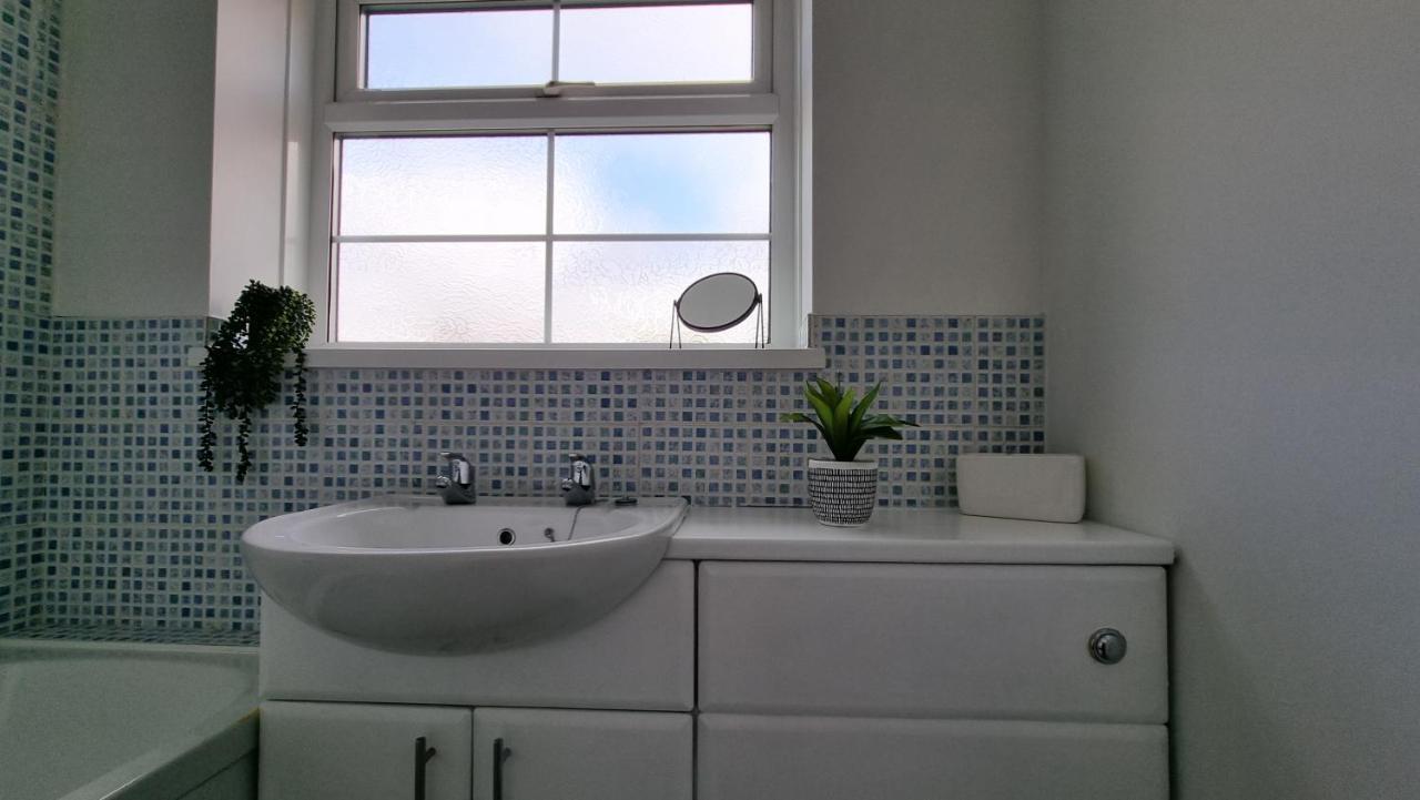 Haxby House By Switchback Stays Cardiff Eksteriør bilde
