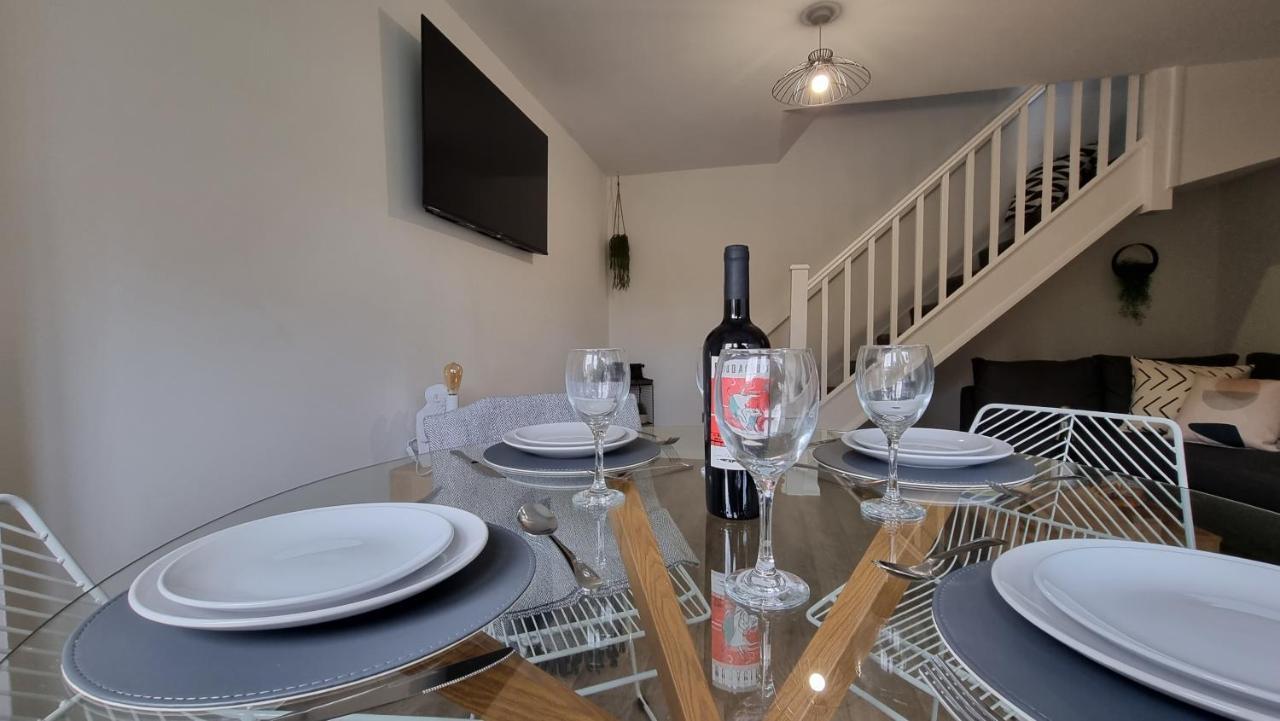 Haxby House By Switchback Stays Cardiff Eksteriør bilde